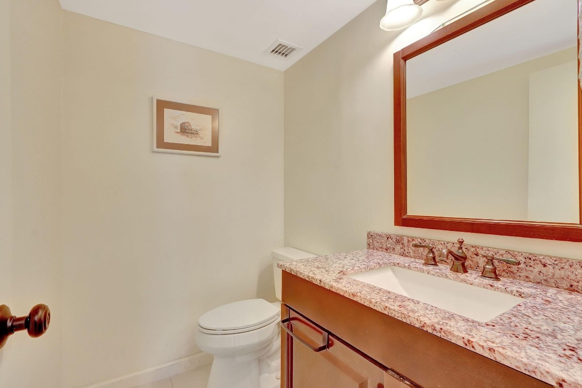 2000 S Ocean #1104 Fort Lauderdale, FL 33316