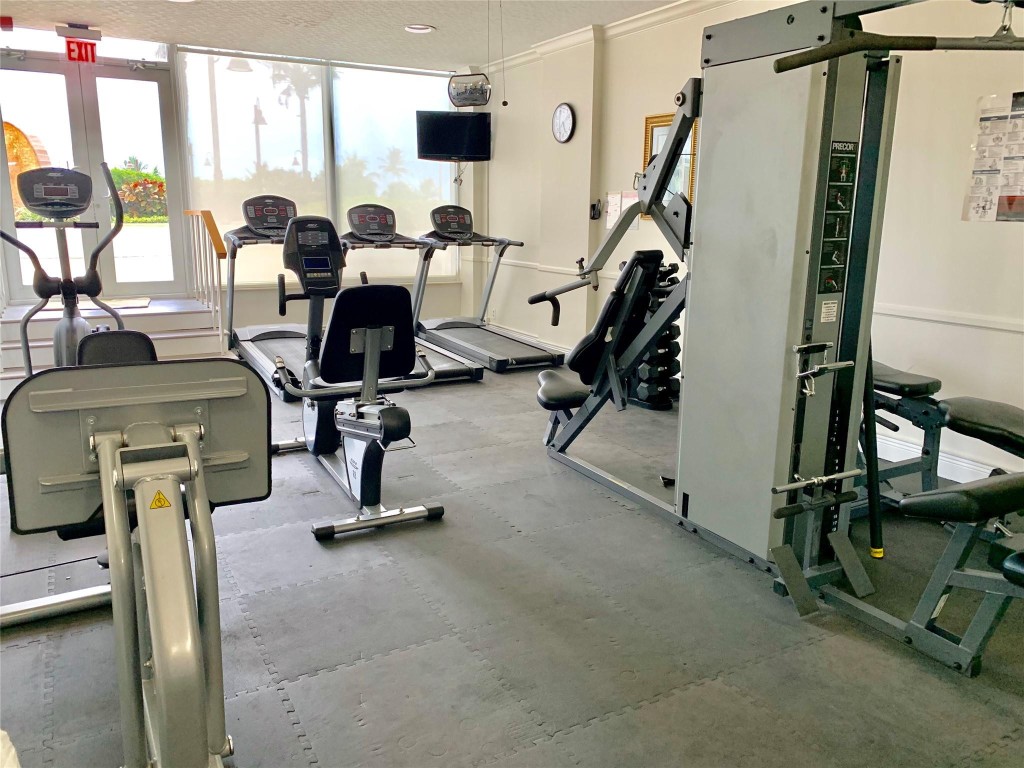 2000 S Ocean #1104 Fort Lauderdale, FL 33316