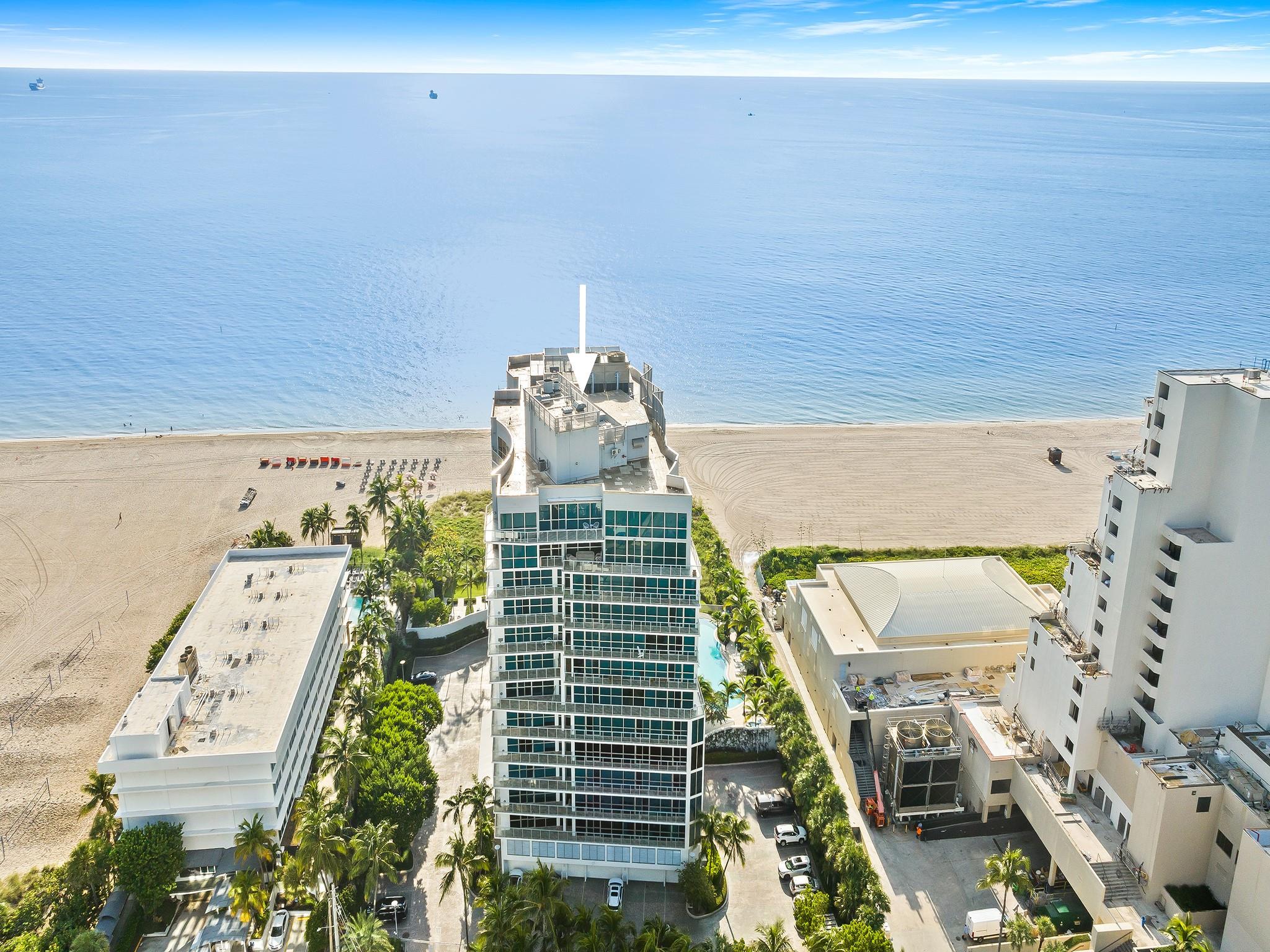 1200 Holiday Dr #208 Fort Lauderdale, FL 33316