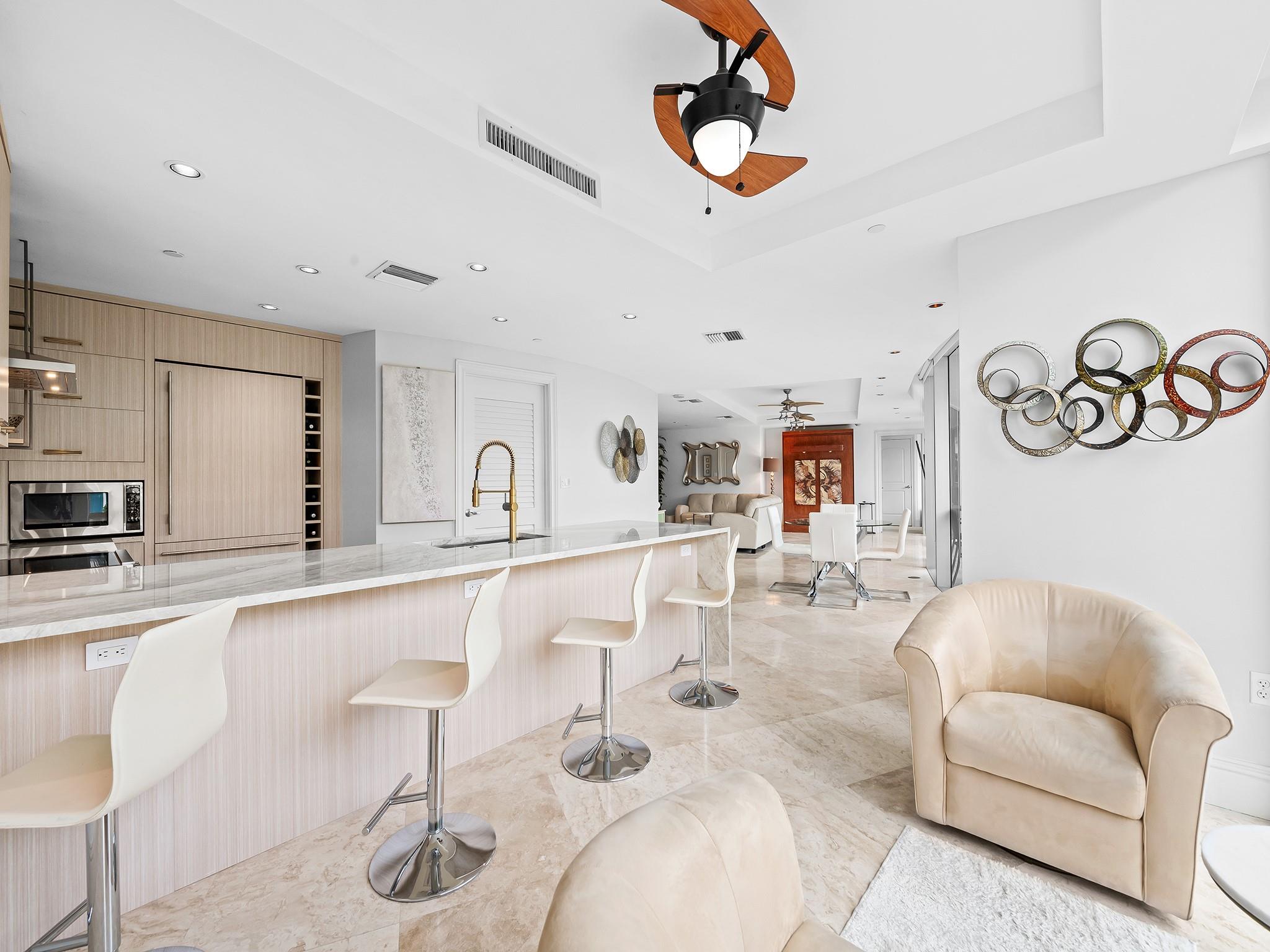 1200 Holiday Dr #208 Fort Lauderdale, FL 33316