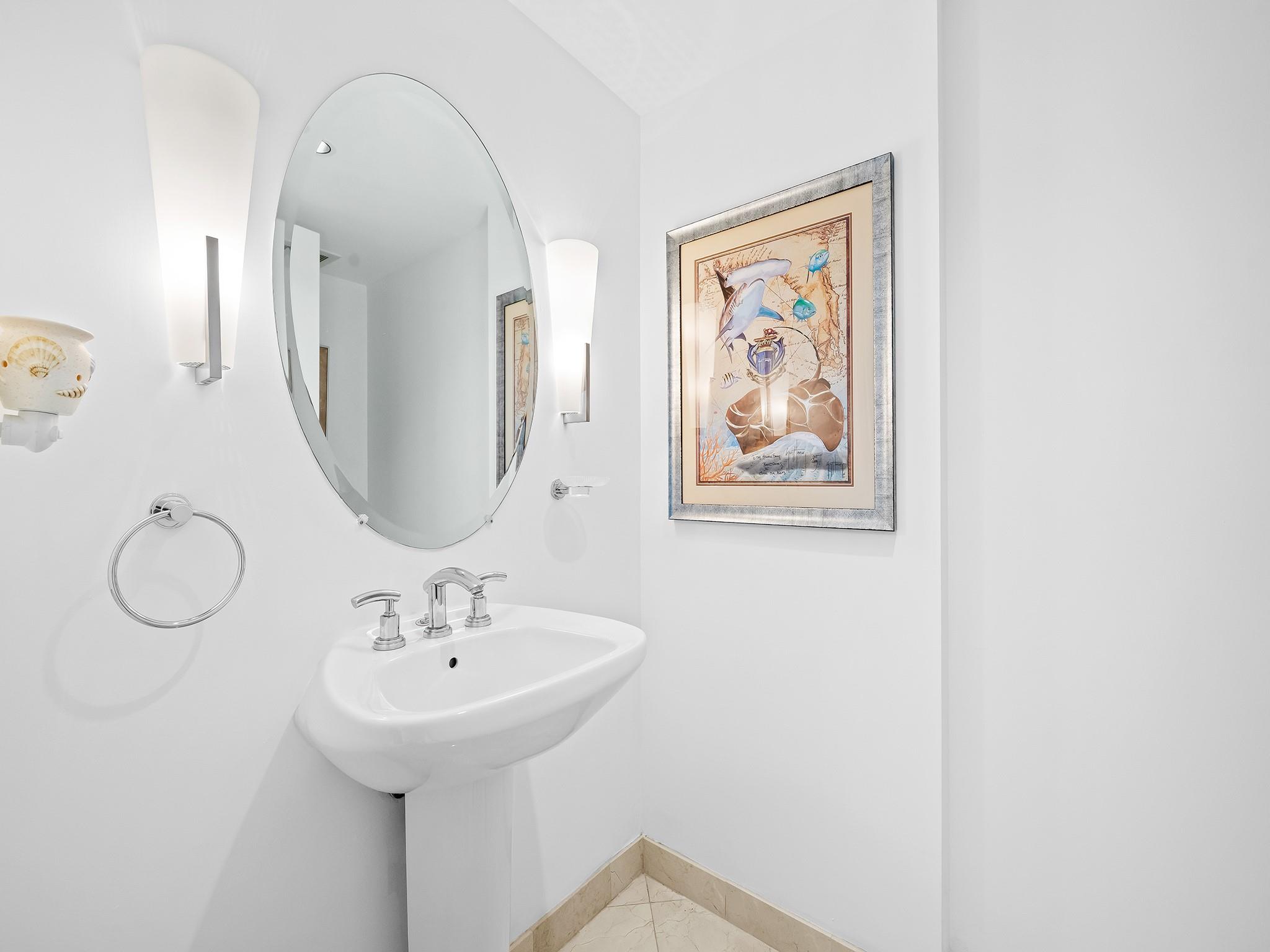 1200 Holiday Dr #208 Fort Lauderdale, FL 33316