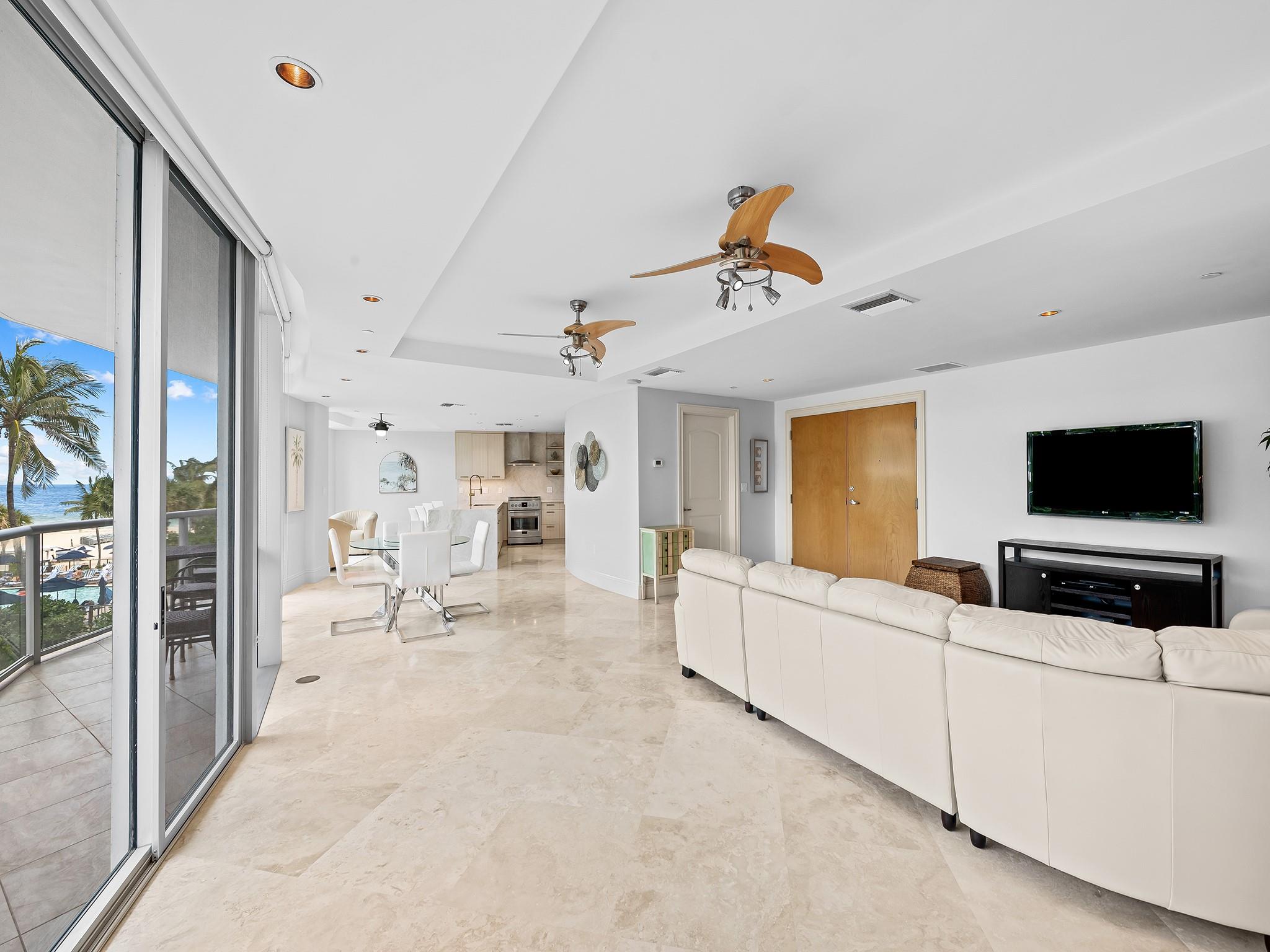 1200 Holiday Dr #208 Fort Lauderdale, FL 33316