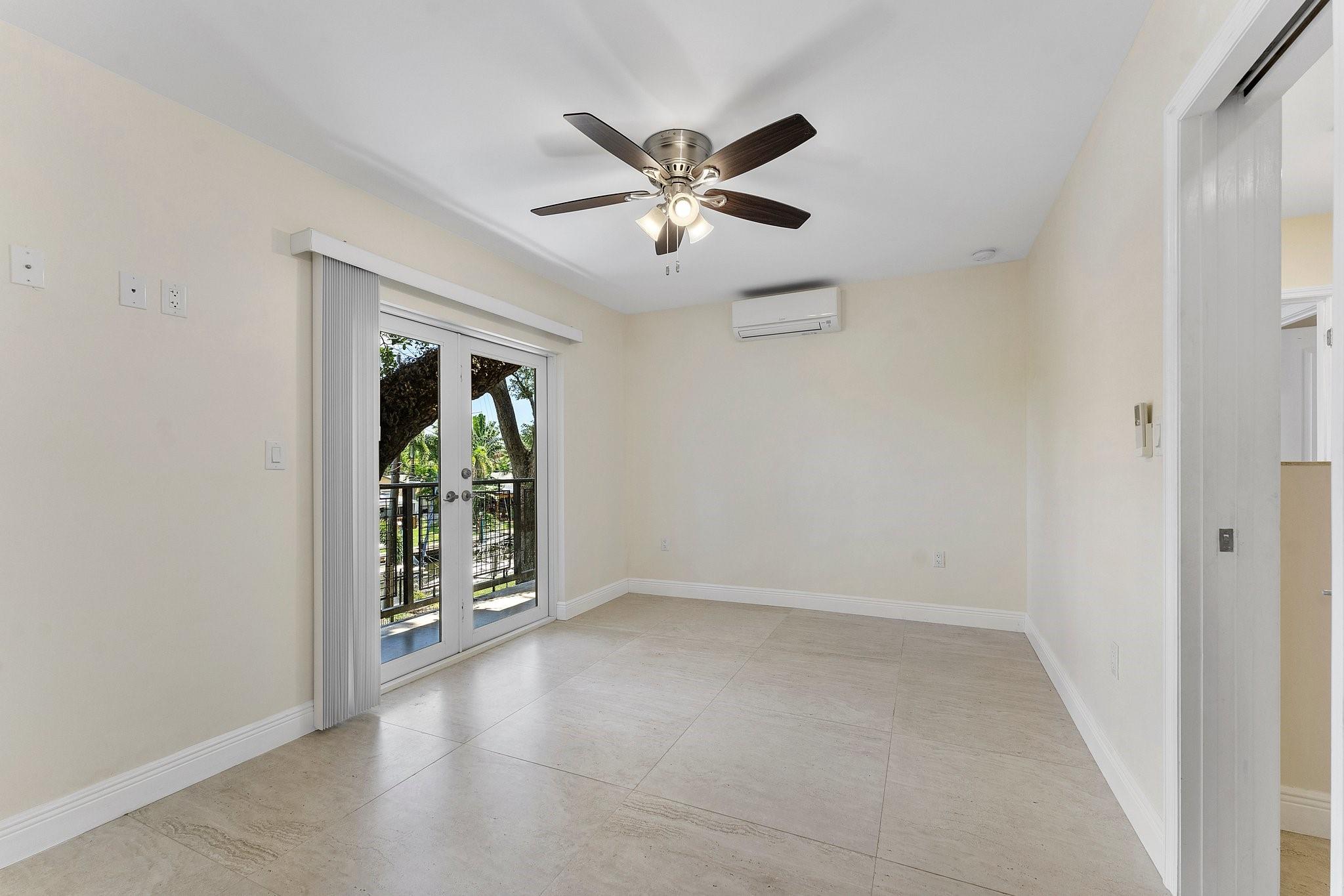 921 SW 17th St Fort Lauderdale, FL 33315