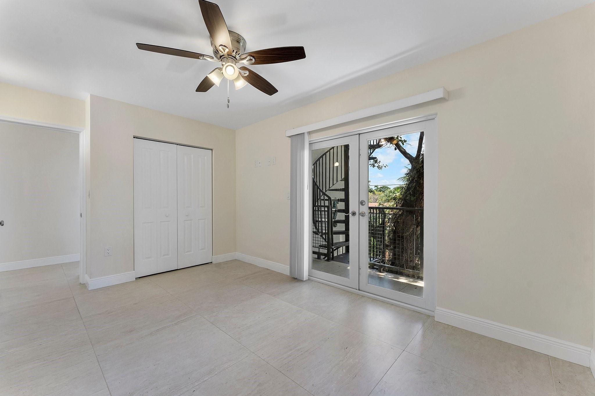 921 SW 17th St Fort Lauderdale, FL 33315