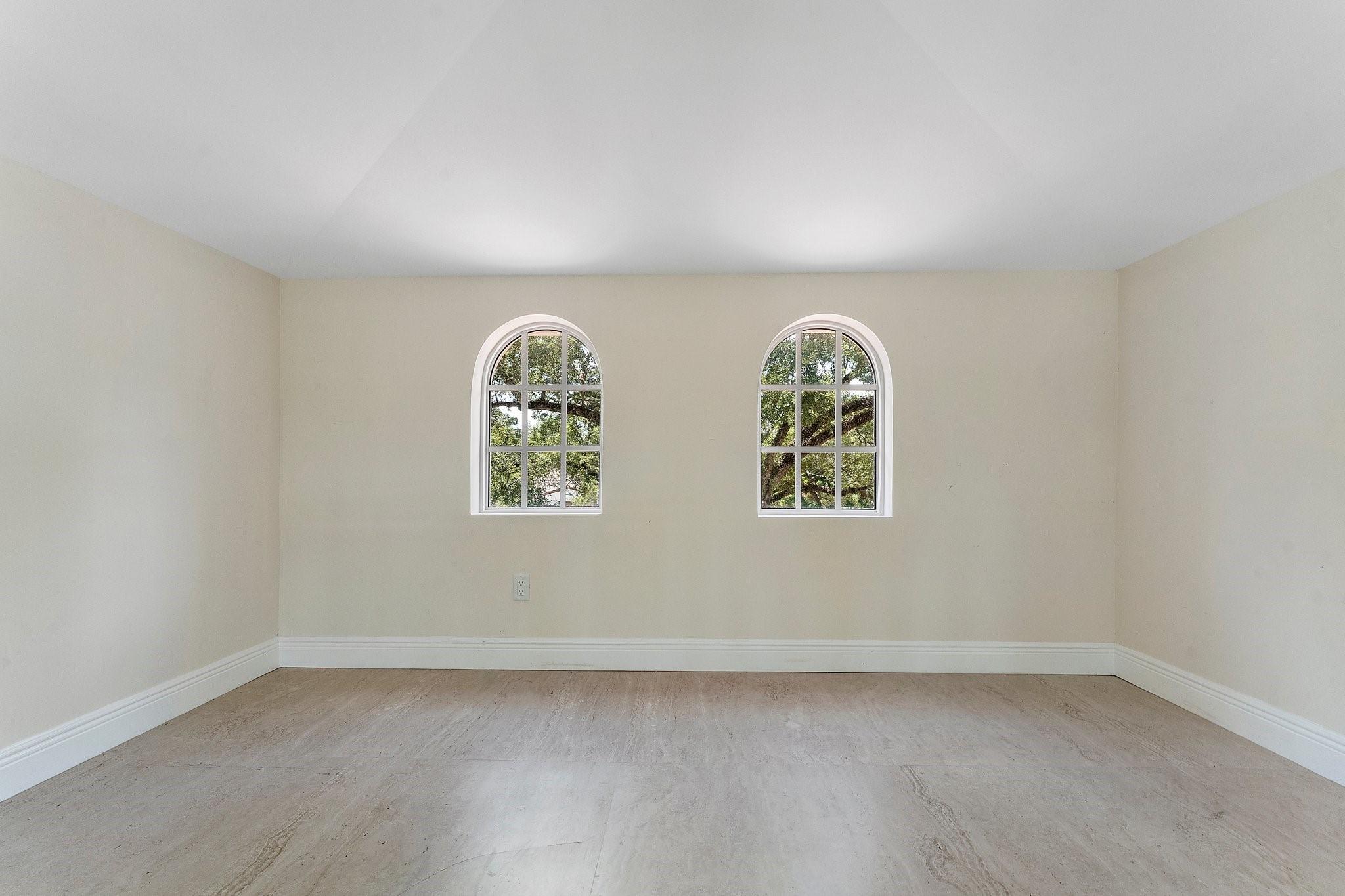 921 SW 17th St Fort Lauderdale, FL 33315