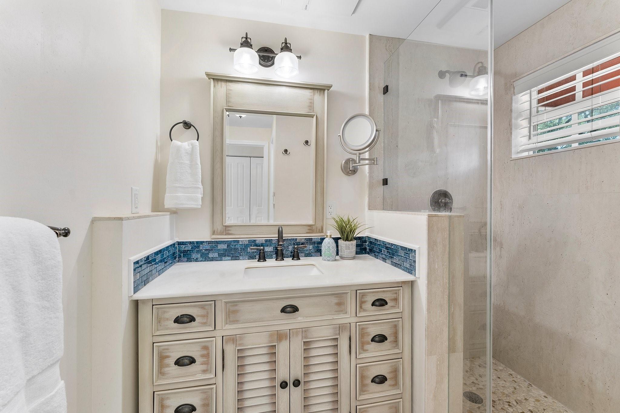 921 SW 17th St Fort Lauderdale, FL 33315