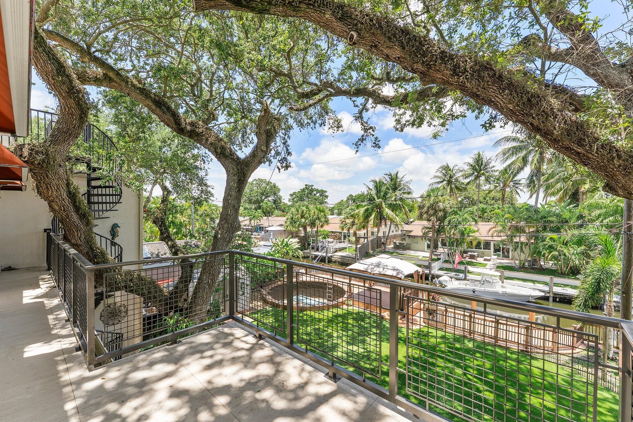 921 SW 17th St Fort Lauderdale, FL 33315