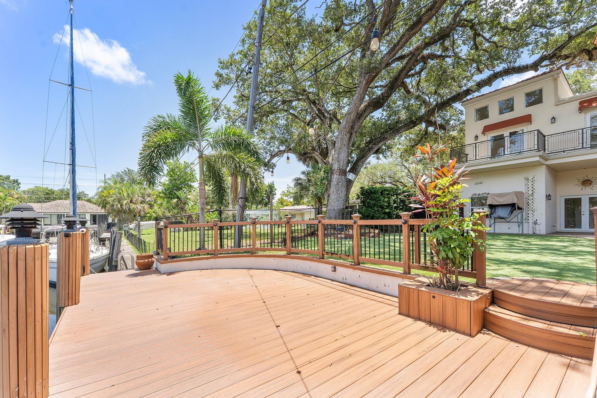 921 SW 17th St Fort Lauderdale, FL 33315