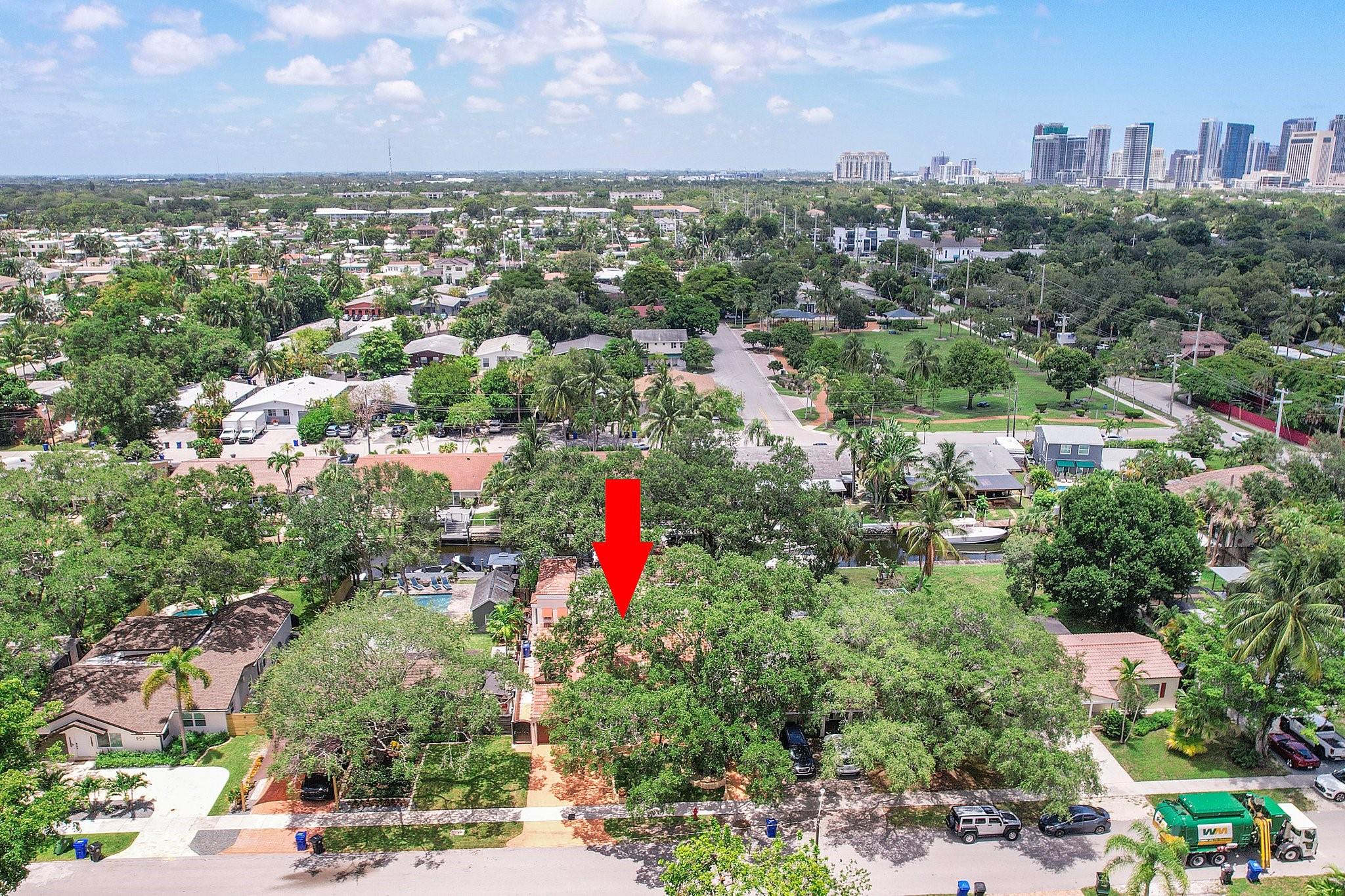 921 SW 17th St Fort Lauderdale, FL 33315