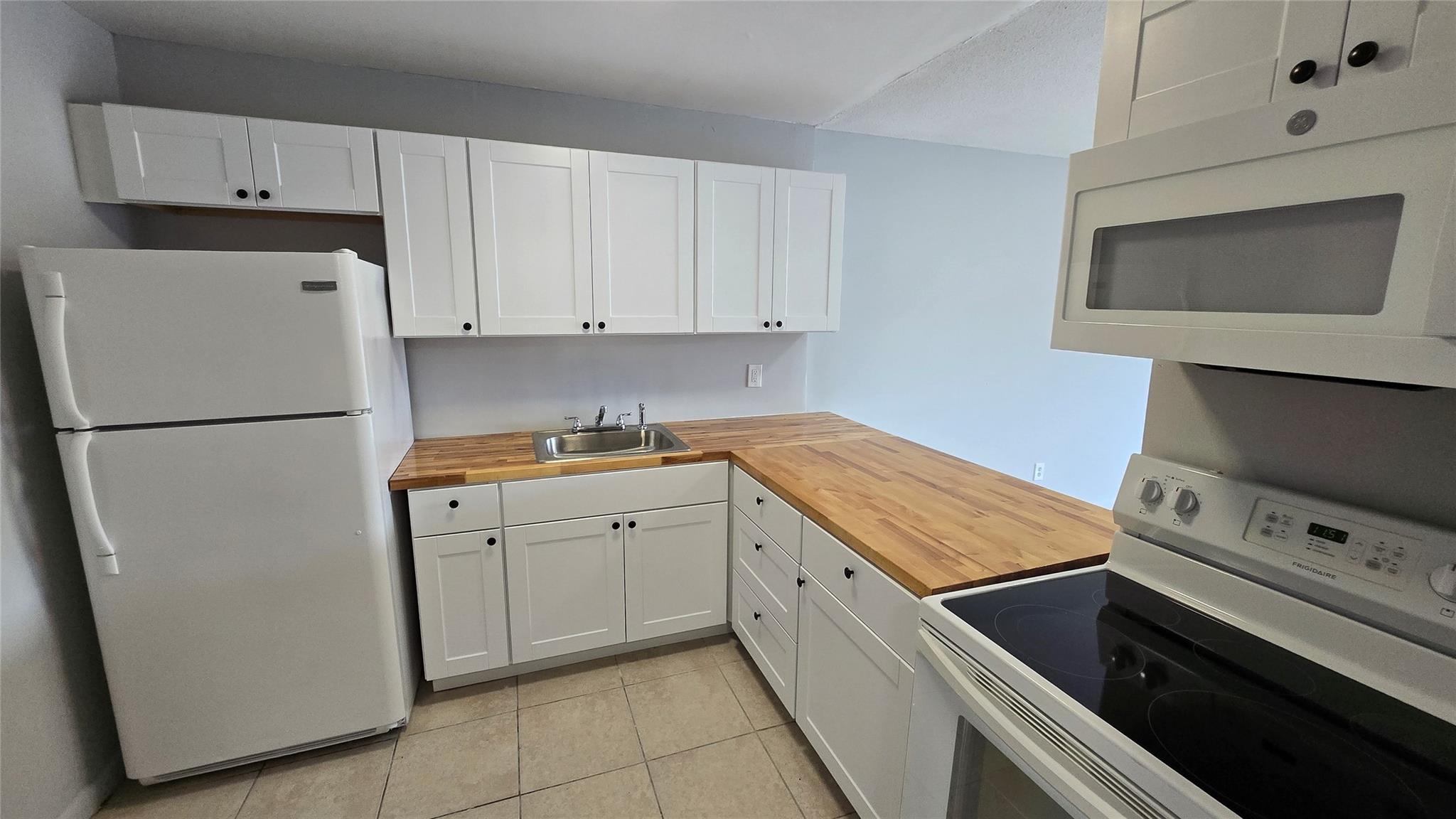 15221 NE 6th Ave #A204