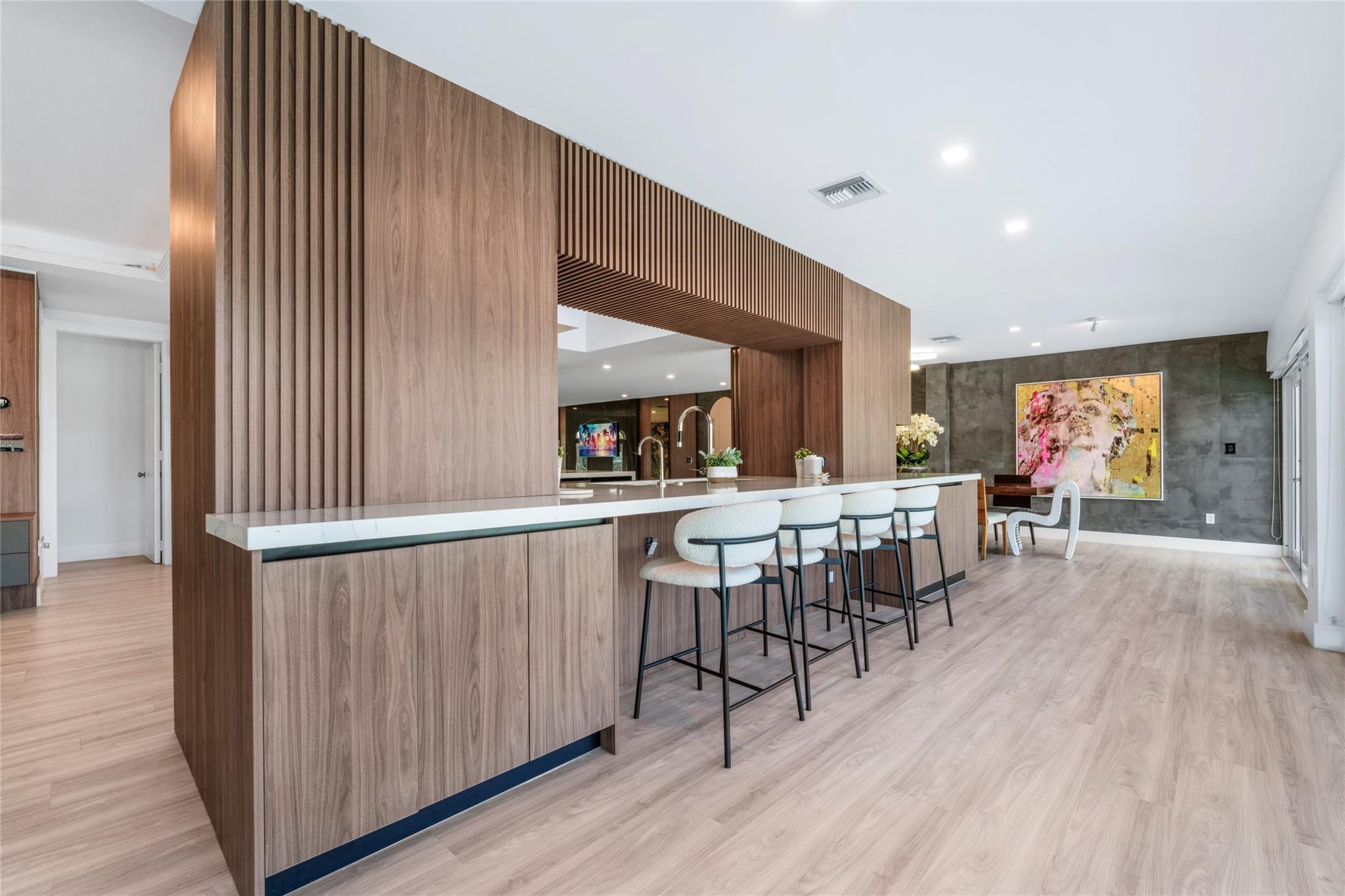 11 S Castle Hbr Is Fort Lauderdale, FL 33308