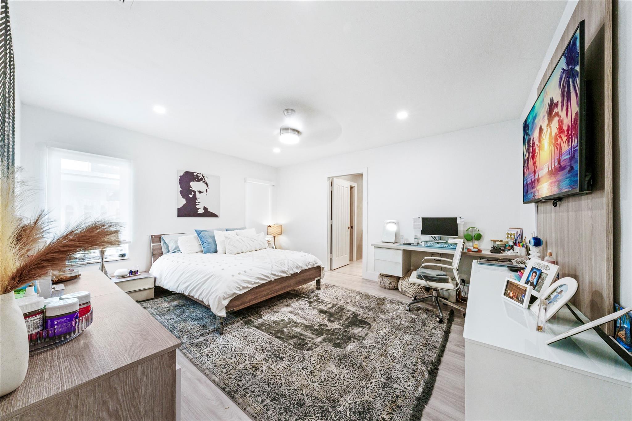 11 S Castle Hbr Is Fort Lauderdale, FL 33308