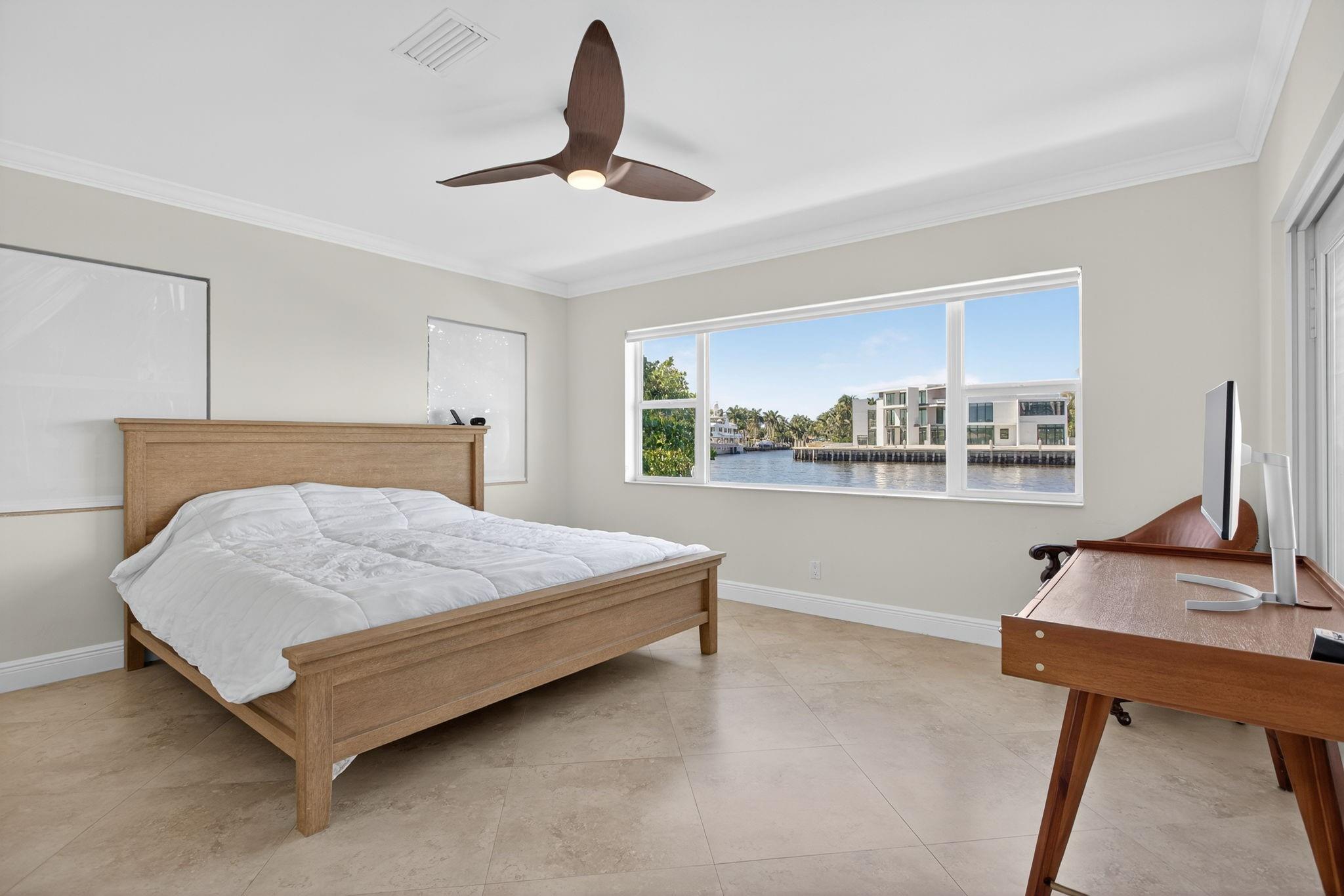 1921 W Terra Mar Dr Lauderdale By The Sea, FL 33062