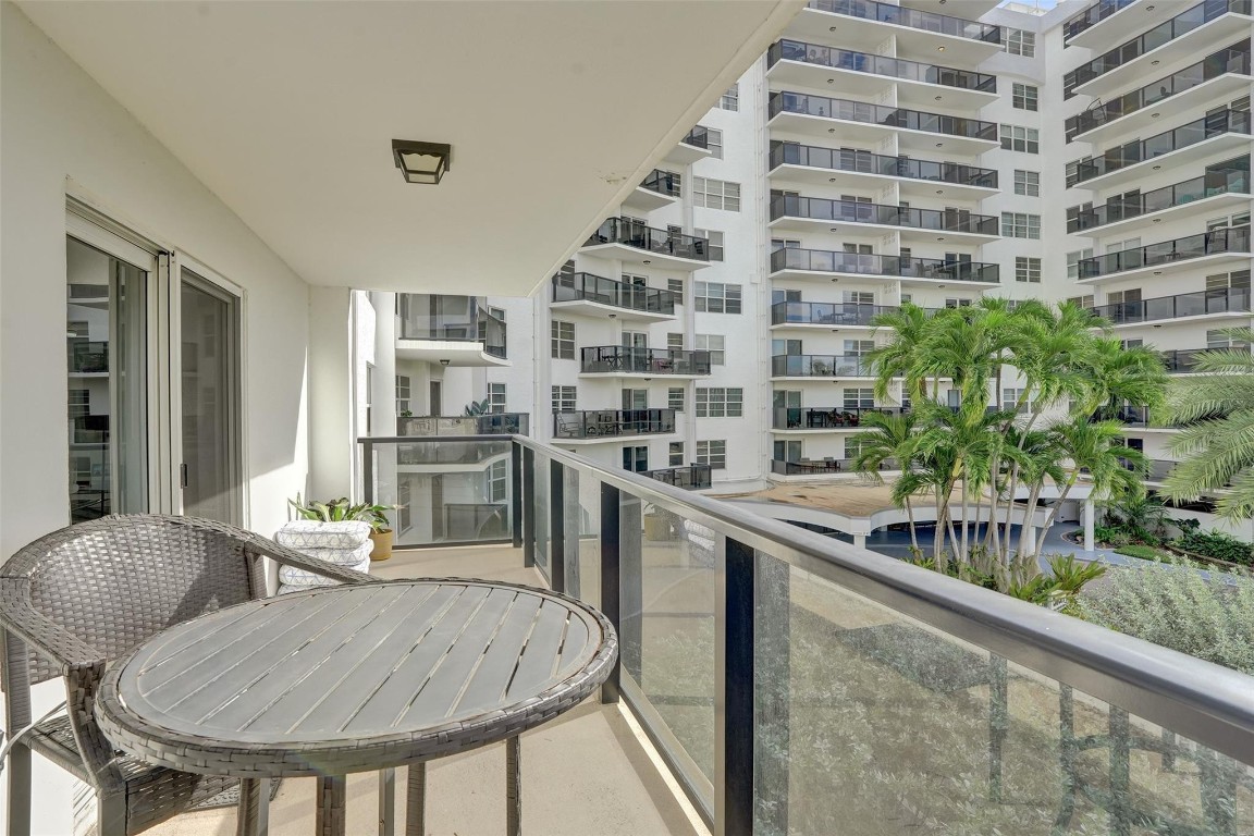 5100 Dupont Blvd #3G Fort Lauderdale, FL 33308