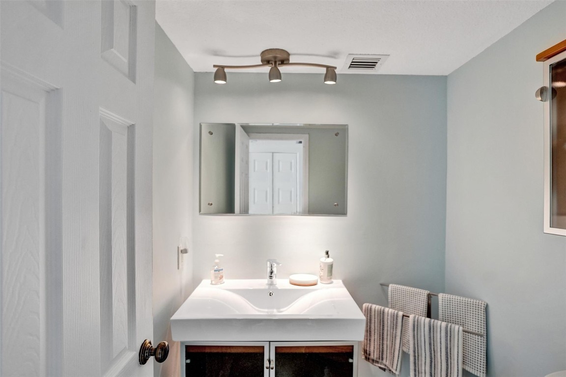 5100 Dupont Blvd #3G Fort Lauderdale, FL 33308