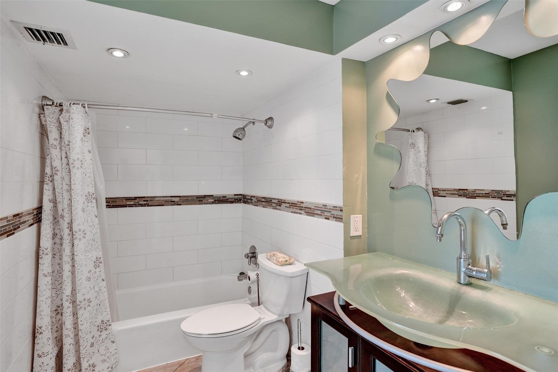 5100 Dupont Blvd #3G Fort Lauderdale, FL 33308