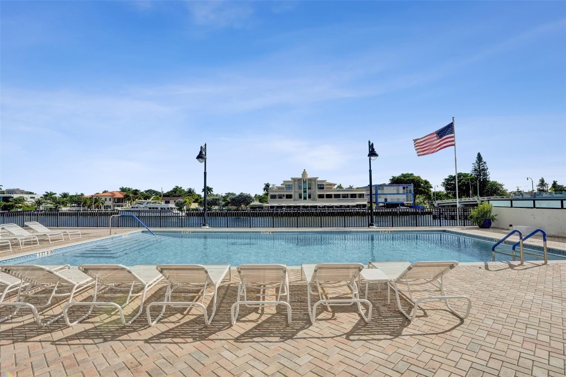 5100 Dupont Blvd #3G Fort Lauderdale, FL 33308