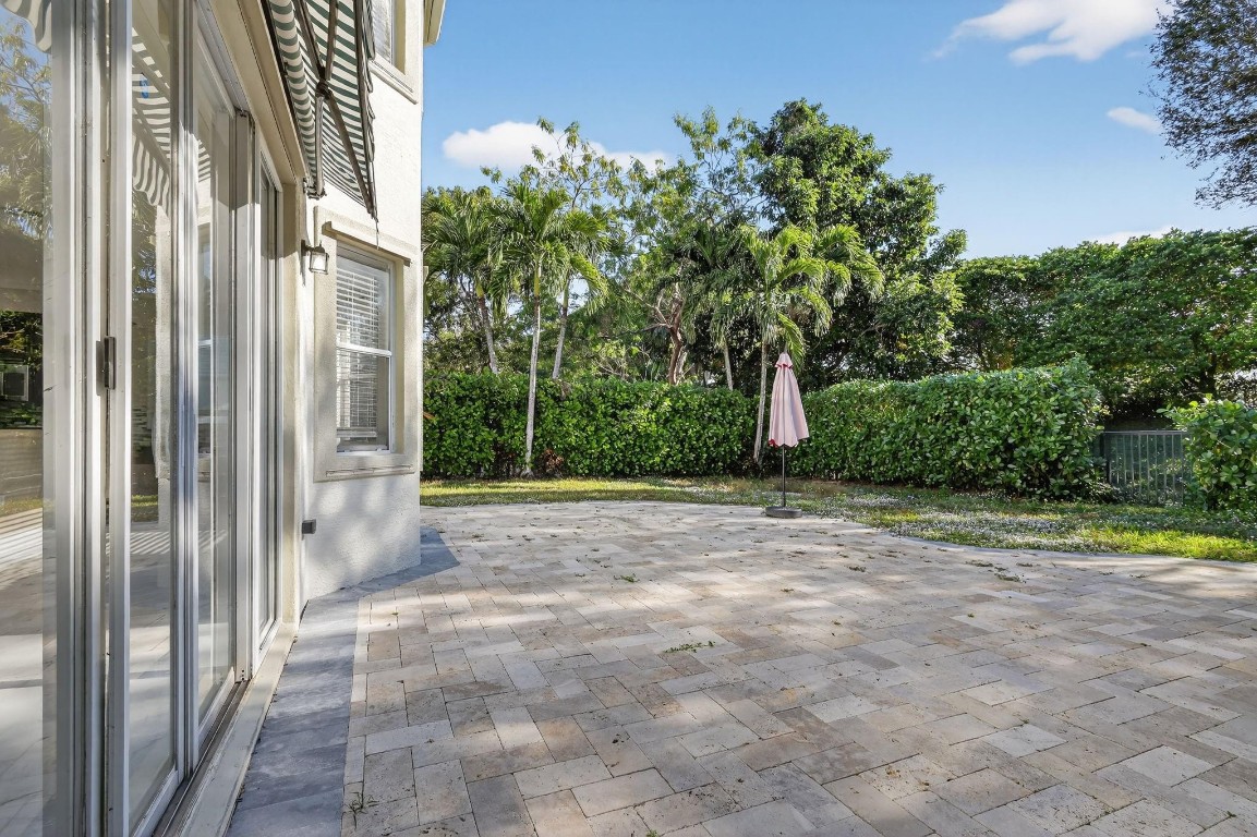 9115 Dupont Pl Wellington, FL 33414