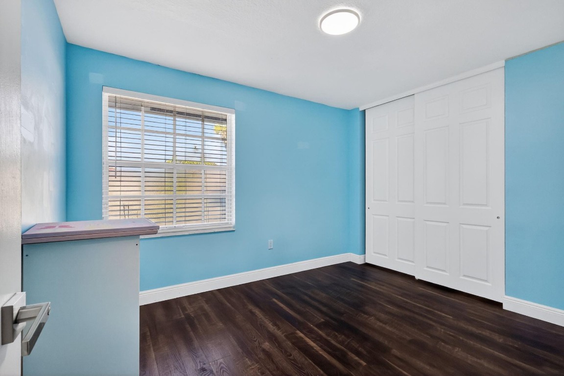 9115 Dupont Pl Wellington, FL 33414