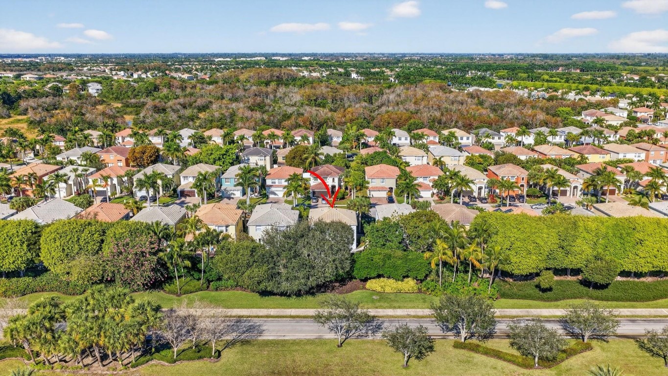 9115 Dupont Pl Wellington, FL 33414