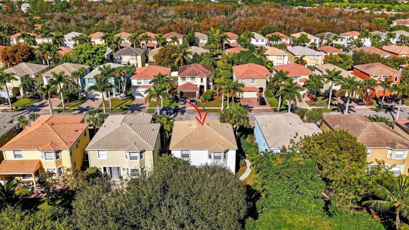 9115 Dupont Pl Wellington, FL 33414