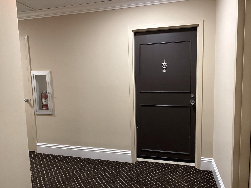 2400 Presidential #1104 West Palm Beach, FL 33401