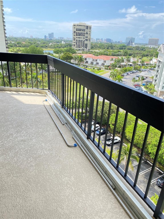 2400 Presidential #1104 West Palm Beach, FL 33401