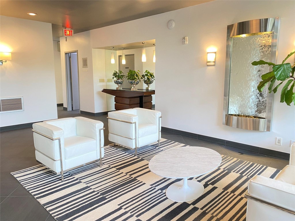 2400 Presidential #1104 West Palm Beach, FL 33401