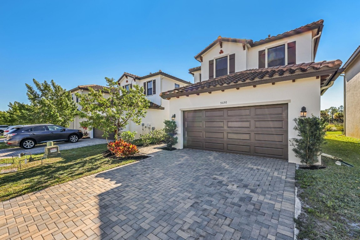 5650 Agostino Way Ave Maria, FL 34142