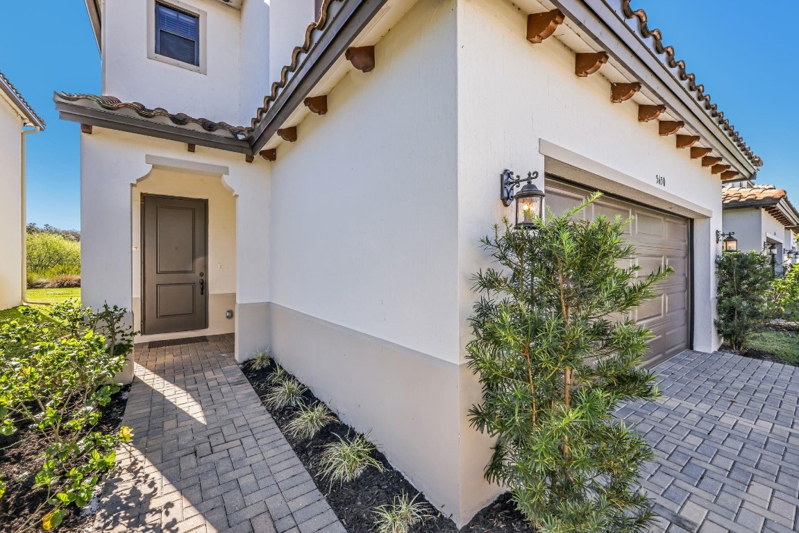 5650 Agostino Way Ave Maria, FL 34142