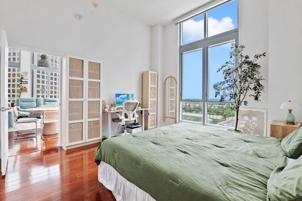 9066 SW 73rd #701 Miami, FL 33156