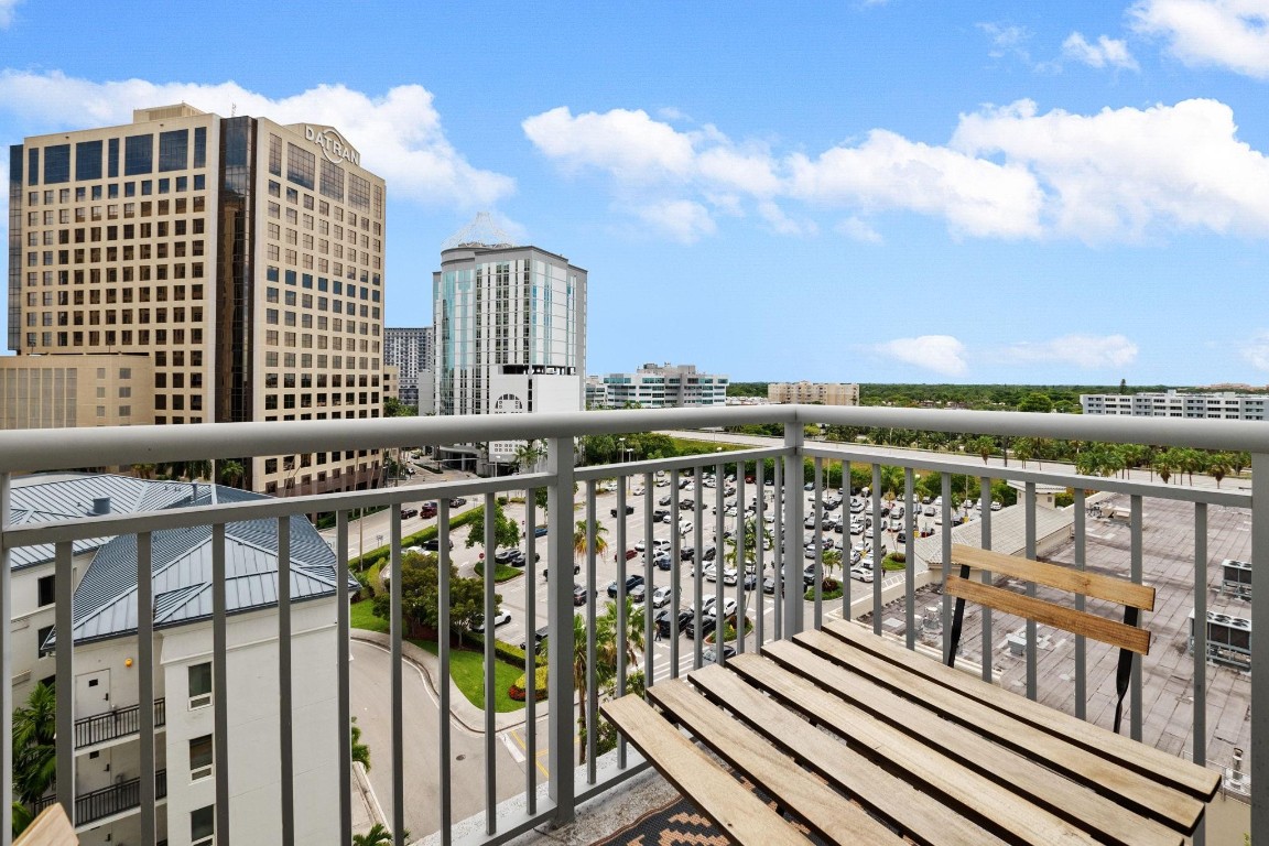 9066 SW 73rd #701 Miami, FL 33156