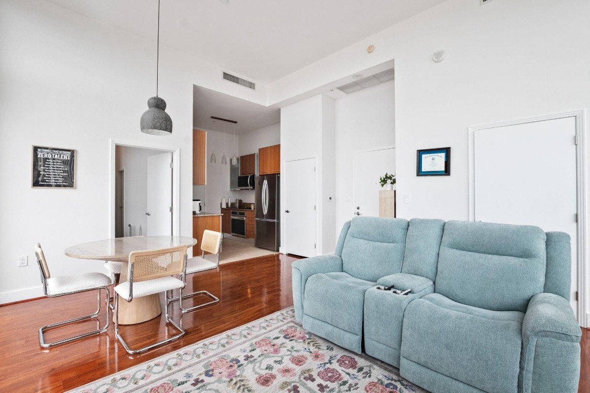 9066 SW 73rd #701 Miami, FL 33156