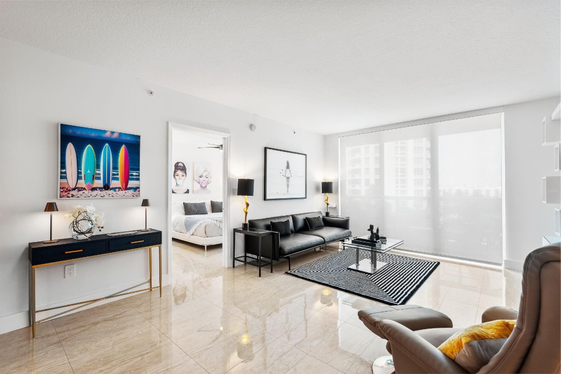 347 N New Riv #602 Fort Lauderdale, FL 33301