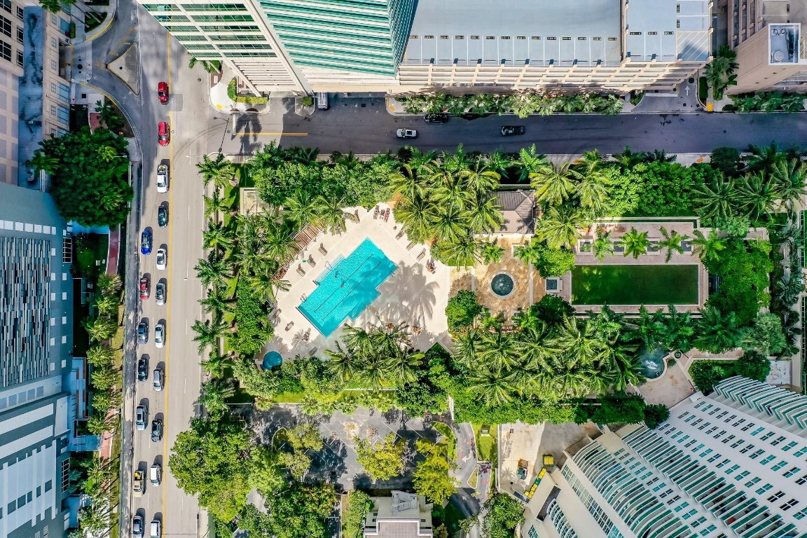 347 N New Riv #602 Fort Lauderdale, FL 33301