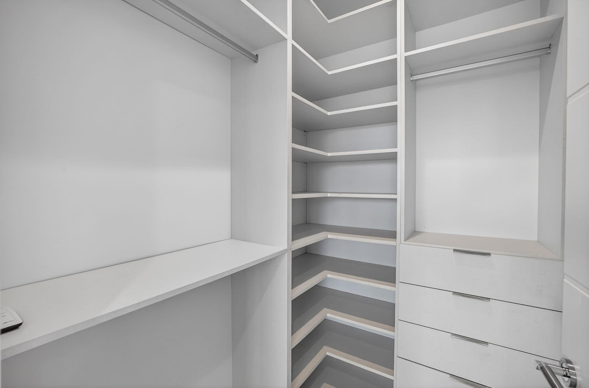 1225 NE 4th Fort Lauderdale, FL 33301