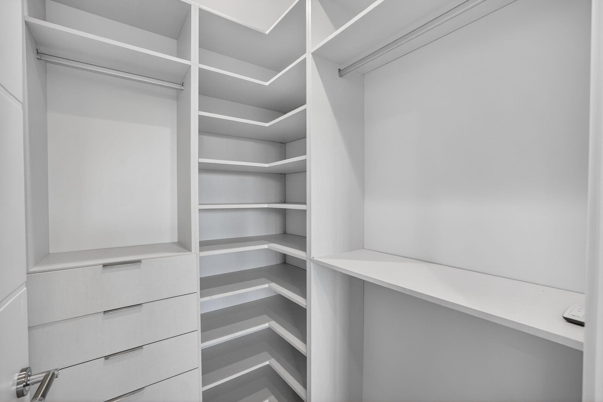 1225 NE 4th Fort Lauderdale, FL 33301