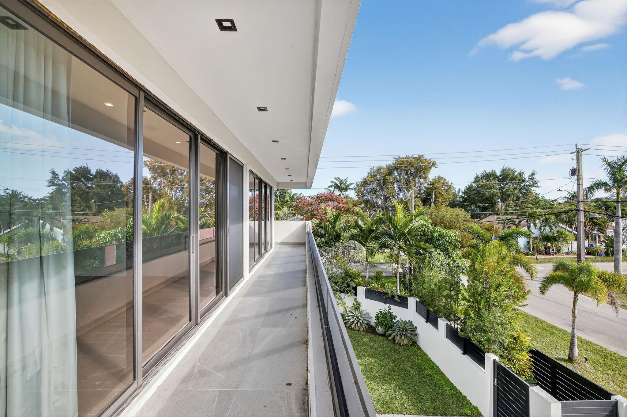 1225 NE 4th Fort Lauderdale, FL 33301