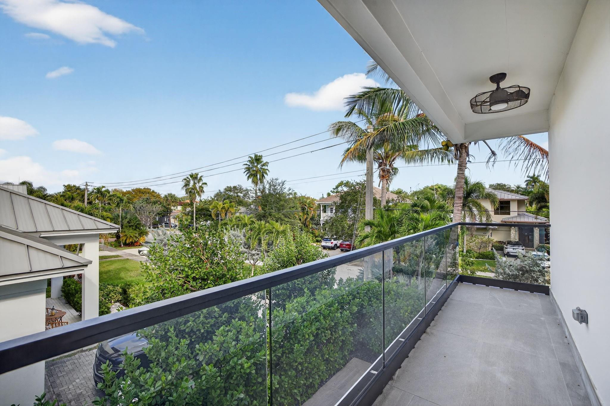 1225 NE 4th Fort Lauderdale, FL 33301