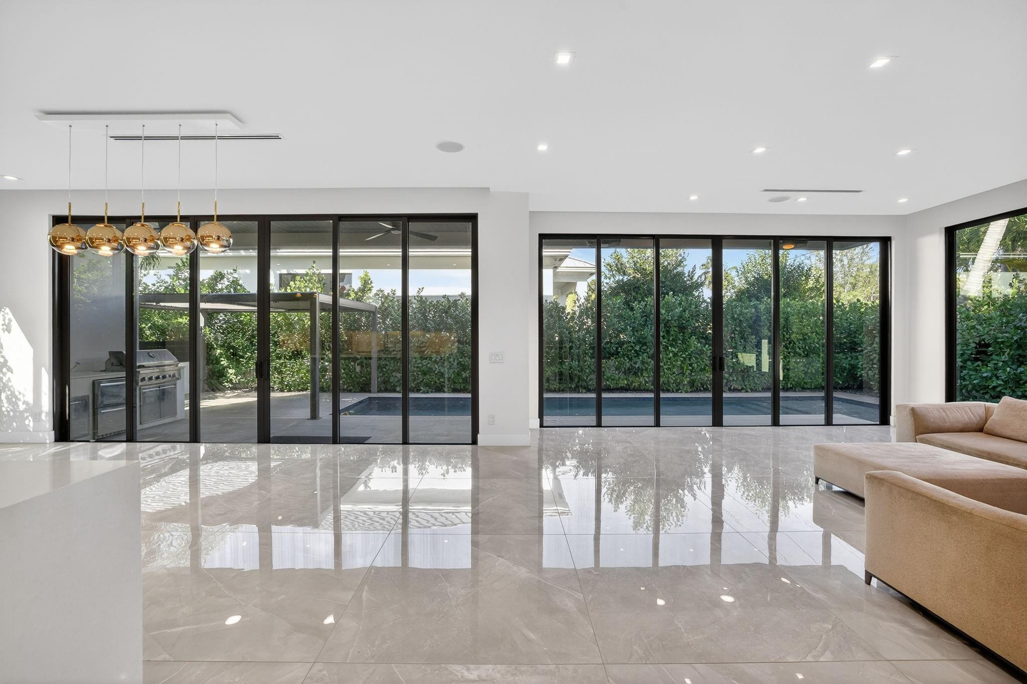 1225 NE 4th Fort Lauderdale, FL 33301