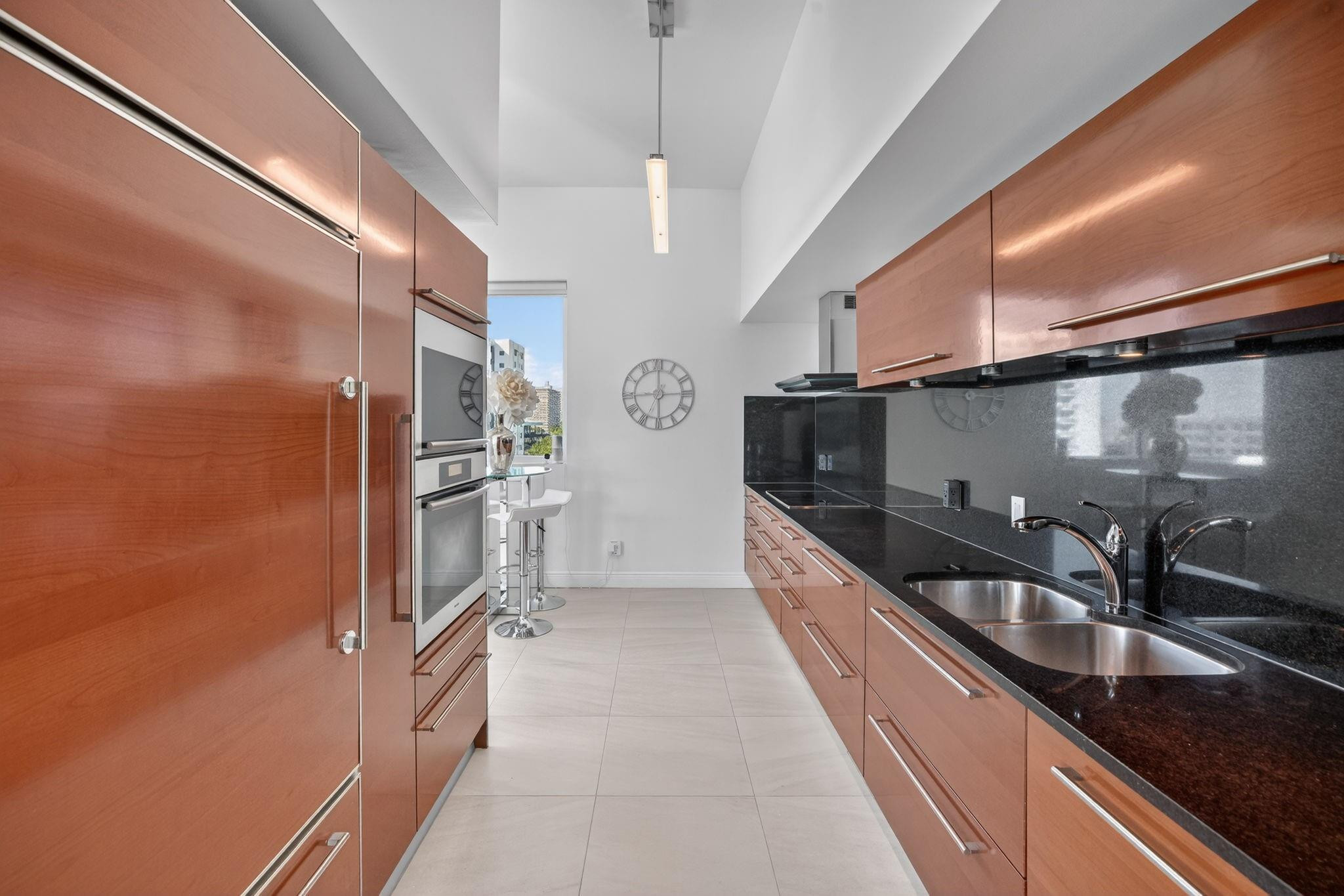 101 S Fort Lauderdale Bch #607 Fort Lauderdale, FL 33316