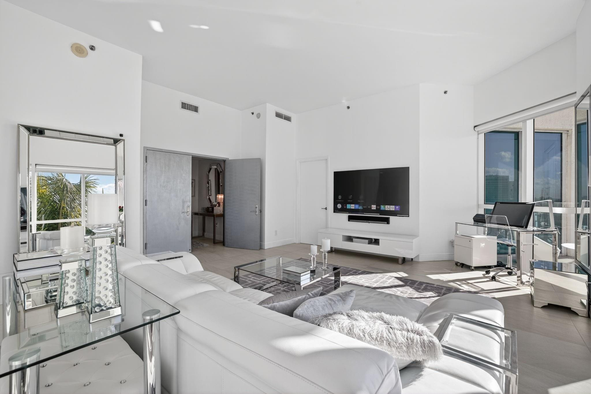 101 S Fort Lauderdale Bch #607 Fort Lauderdale, FL 33316