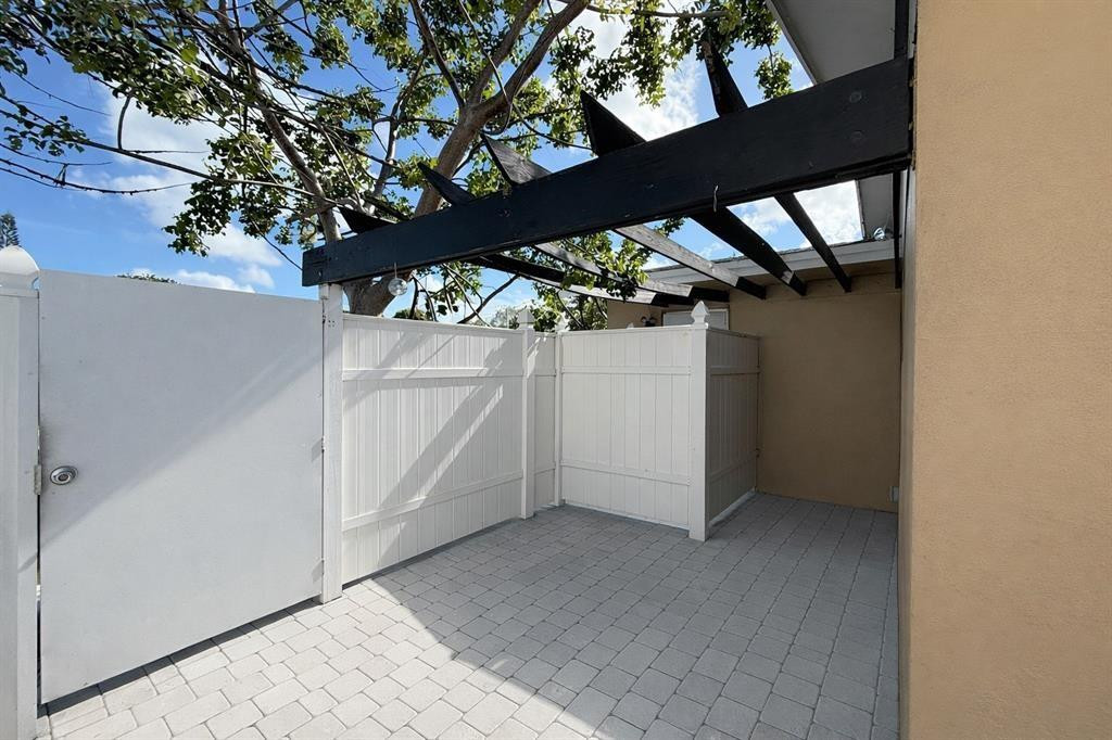 1441 Miami #1 Fort Lauderdale, FL 33316