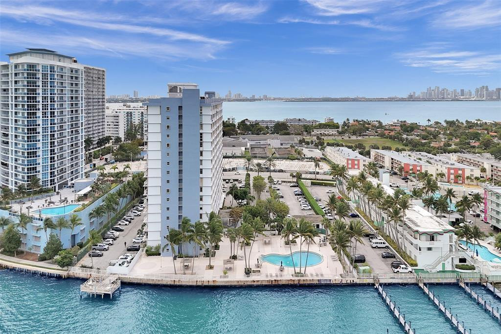 1865 79th St #16B North Bay Village, FL 33141