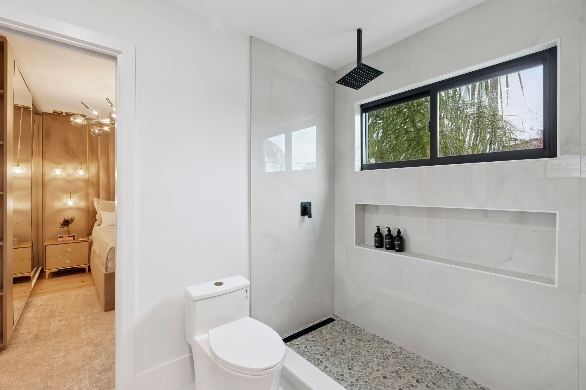 2651 NE 22nd Pompano Beach, FL 33062