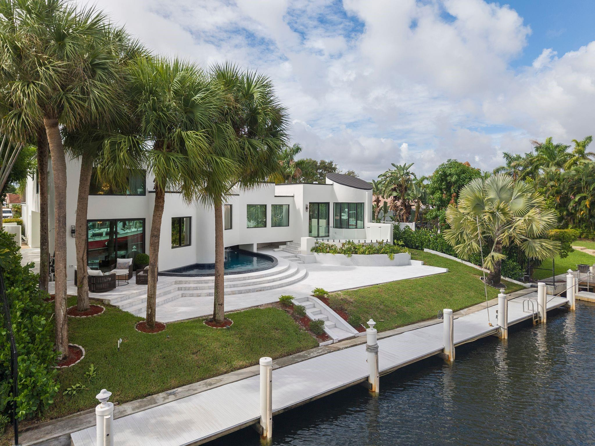 2651 NE 22nd Pompano Beach, FL 33062