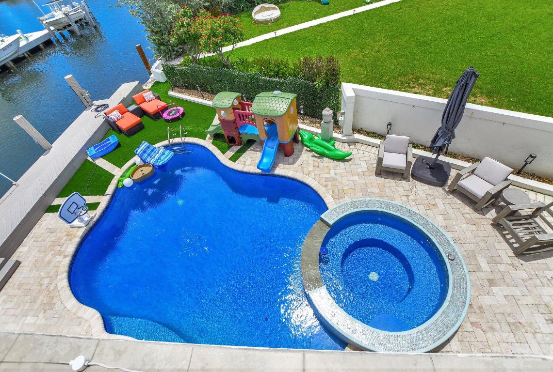 857 Havana Boca Raton, FL 33487