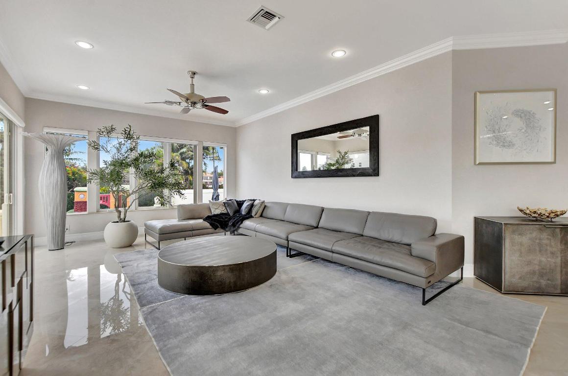 857 Havana Boca Raton, FL 33487