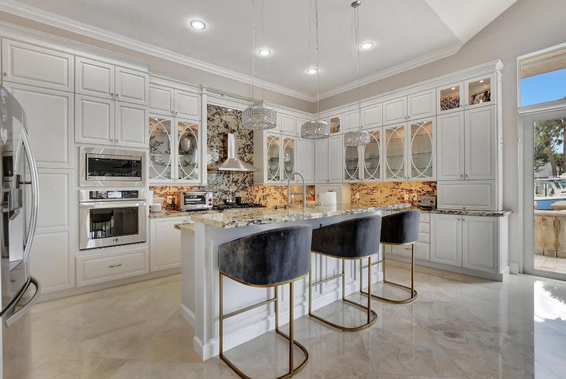 857 Havana Boca Raton, FL 33487