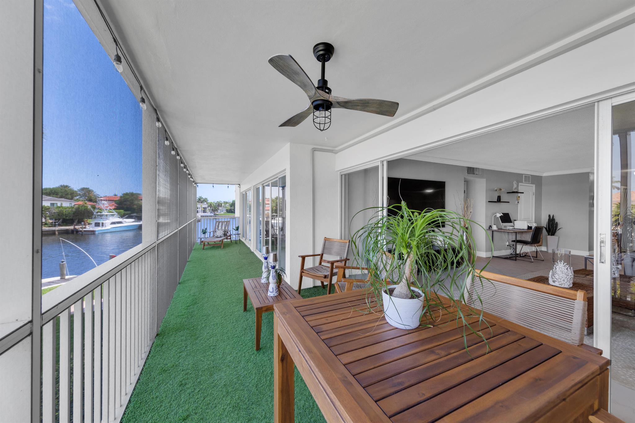 390 N Federal Hwy #204,Deerfield Beach, FL 33441